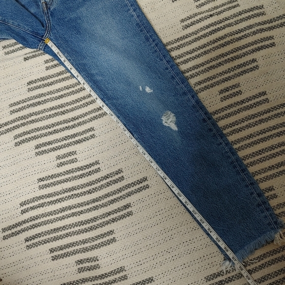 Levi's High Rise Blue Jeans for Women - Picture 14 of 14